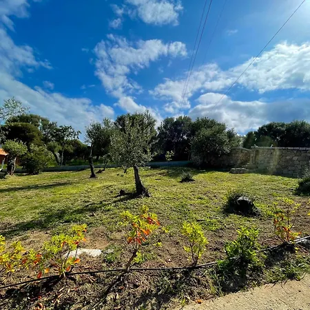 Hotel Domus De Janas Lu Lioni