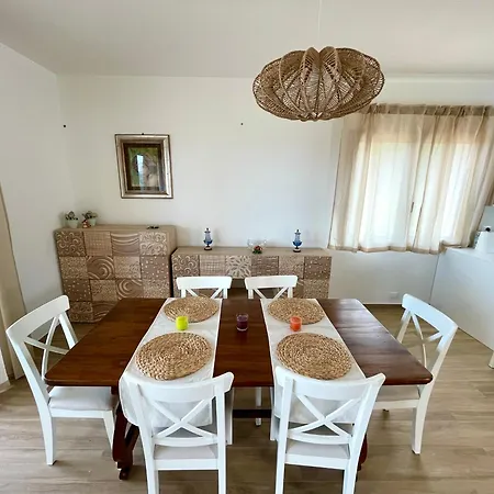 Domus De Janas Hotel